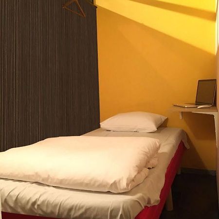 Guest House Chadapon Tokyo Exterior photo